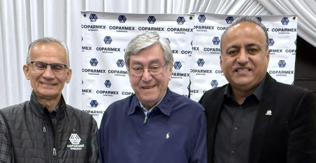 Regidor Miguel Loza en programa